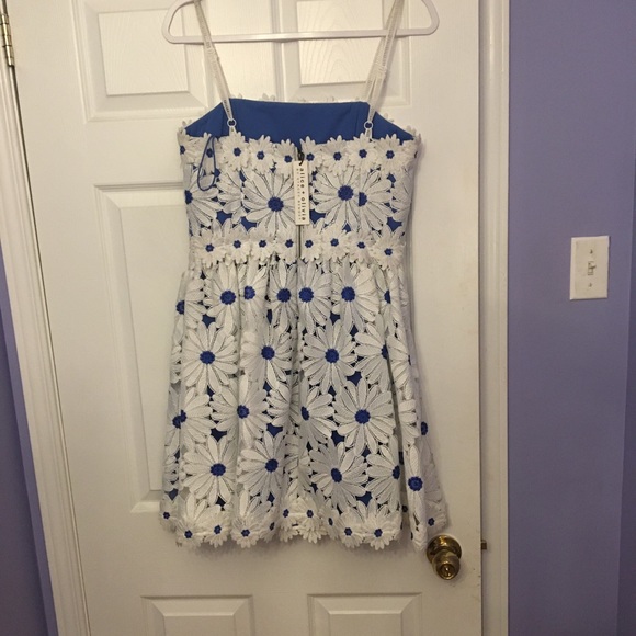NWT Alice and Olivia dress - Picture 2 of 3